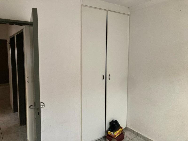 2 Bedroom Property for Sale in Tembisa Gauteng