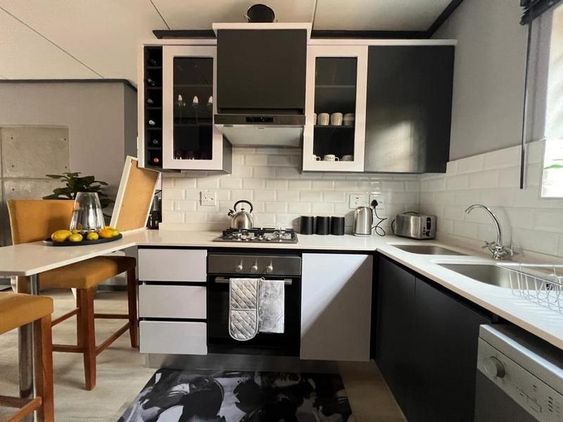 2 Bedroom Property for Sale in Montana Gauteng