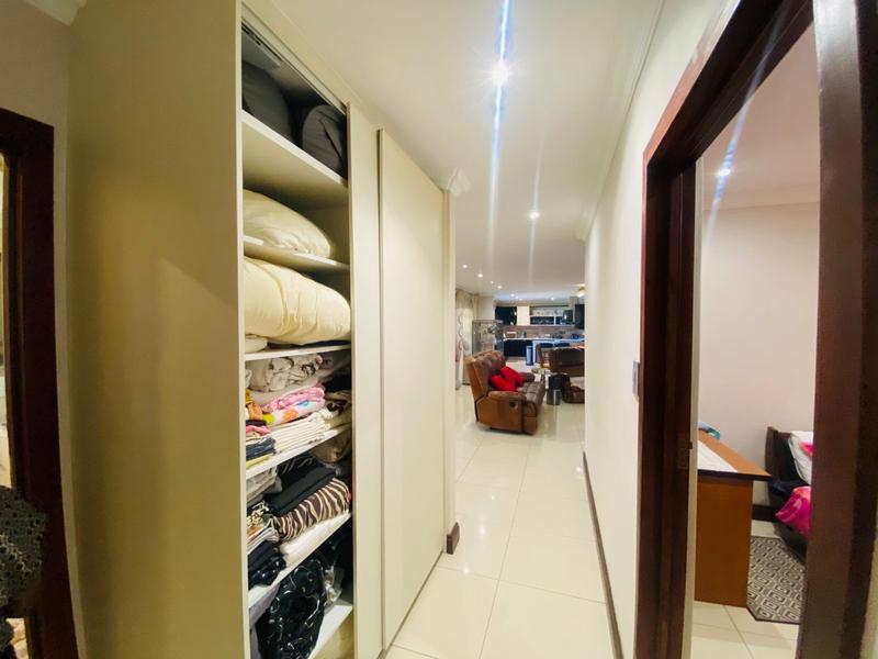 3 Bedroom Property for Sale in Strubensvallei Gauteng