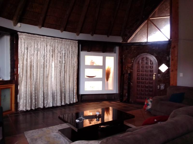 To Let 4 Bedroom Property for Rent in Pomona Gauteng