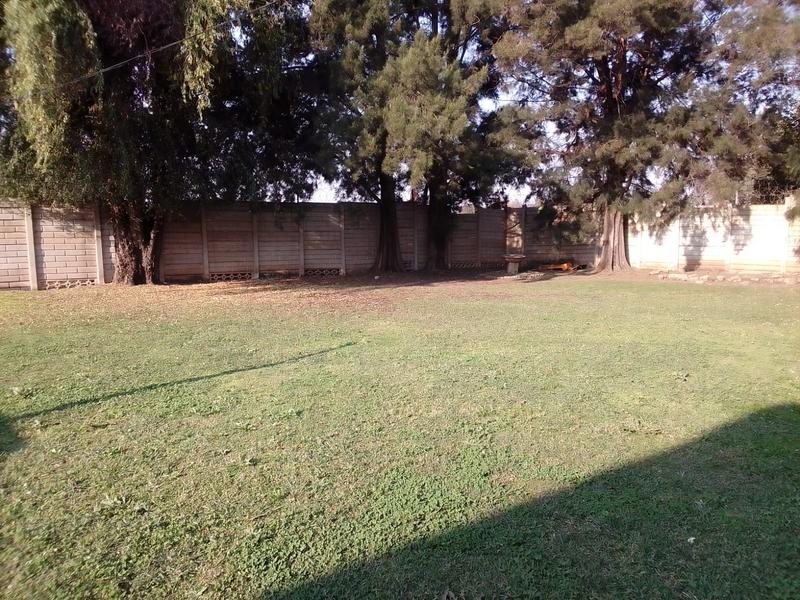 To Let 4 Bedroom Property for Rent in Pomona Gauteng