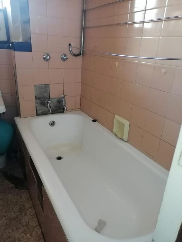 1 Bedroom Property for Sale in Braamfontein Gauteng