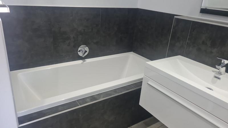 To Let 2 Bedroom Property for Rent in Bedfordview Gauteng