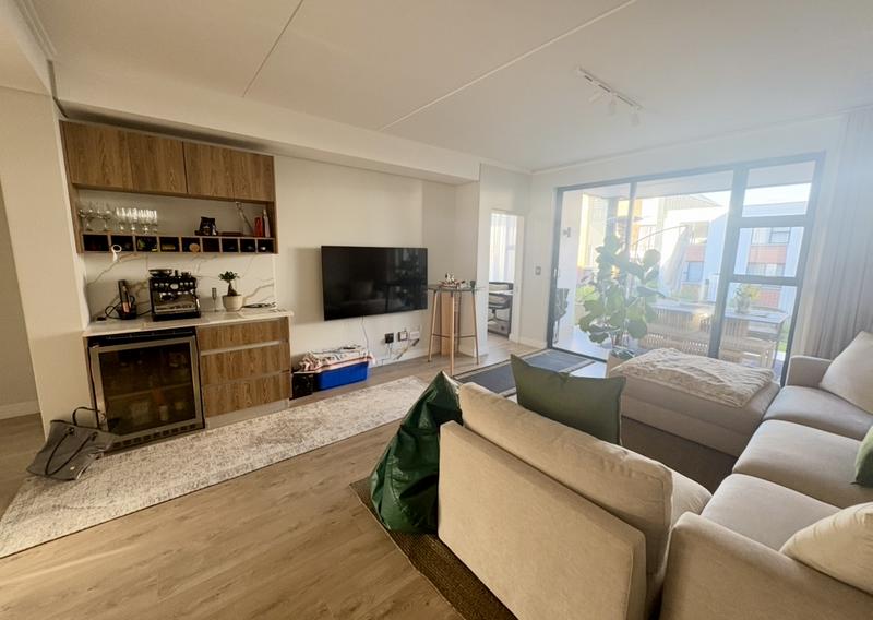 To Let 2 Bedroom Property for Rent in Sandringham Gauteng