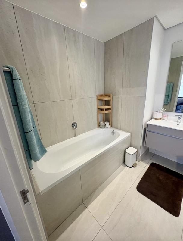 To Let 2 Bedroom Property for Rent in Sandringham Gauteng