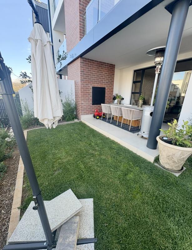 To Let 2 Bedroom Property for Rent in Sandringham Gauteng