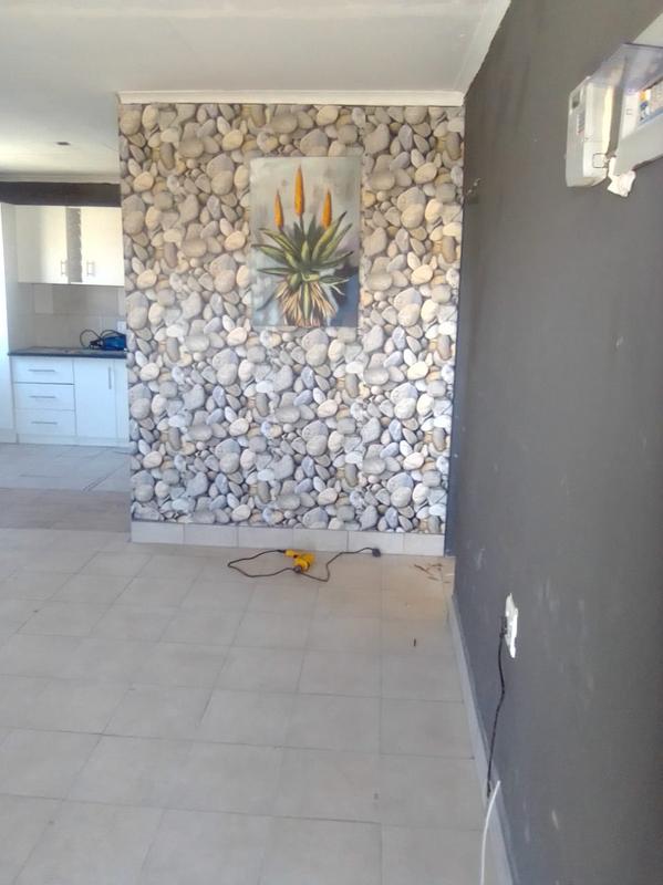 To Let 2 Bedroom Property for Rent in Austinview Gauteng