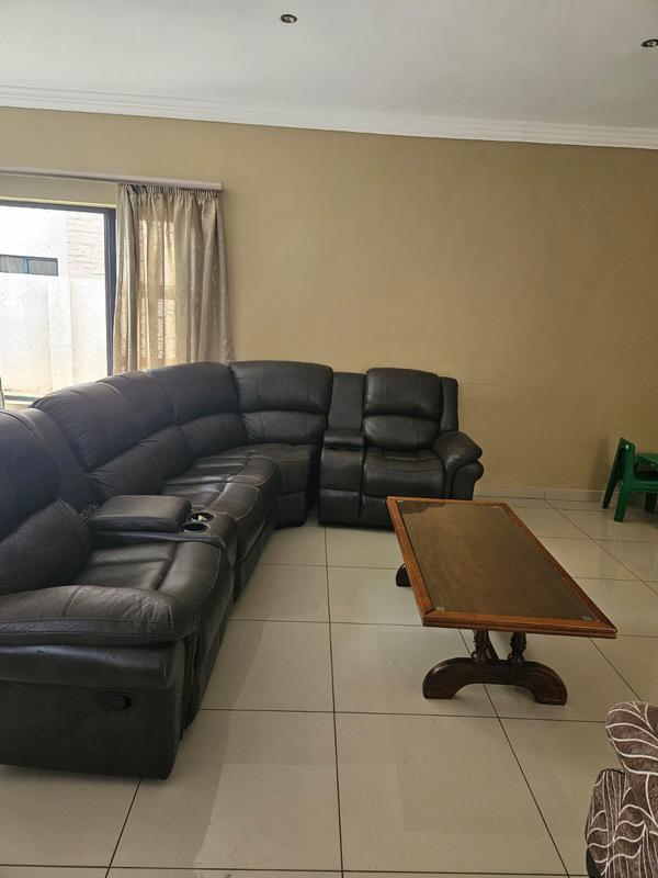 To Let 3 Bedroom Property for Rent in Raslouw Gauteng