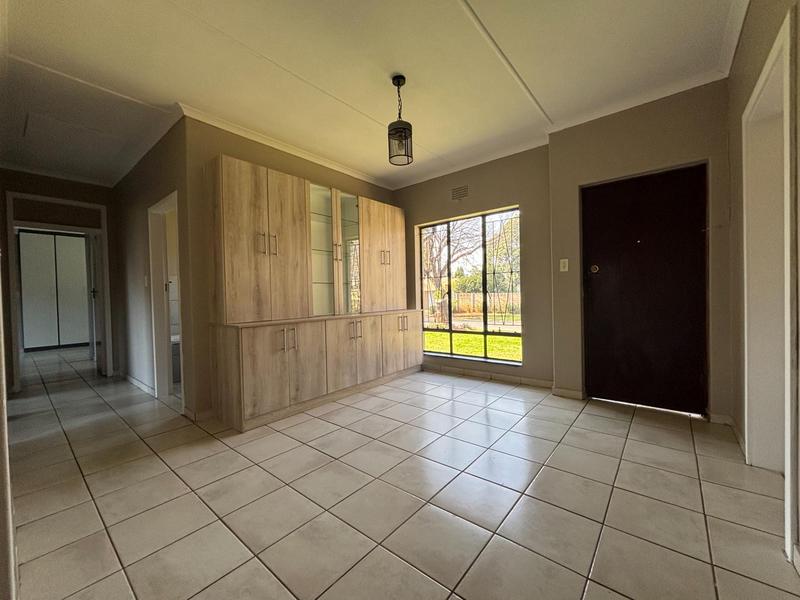 To Let 3 Bedroom Property for Rent in Dalpark Gauteng