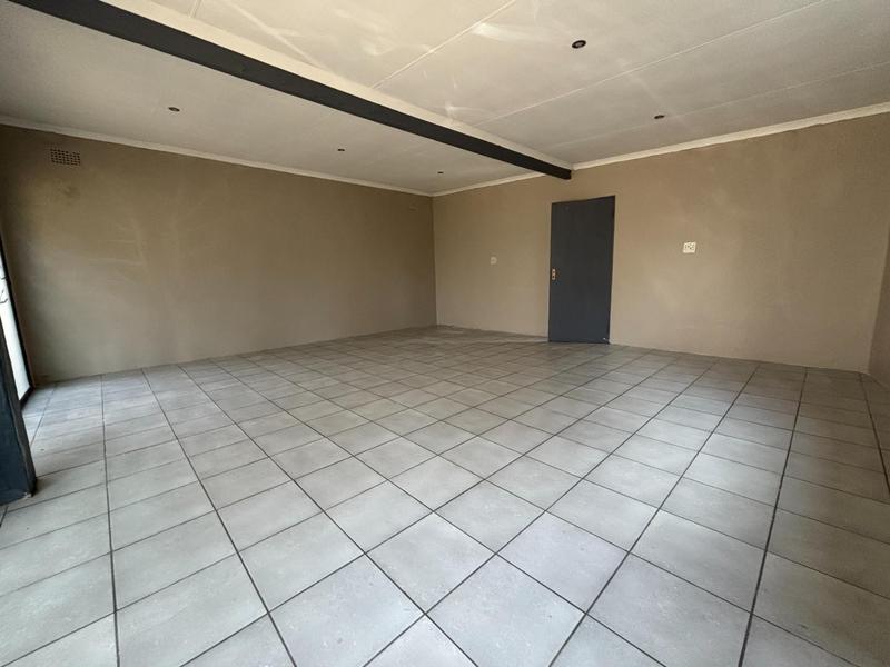 To Let 3 Bedroom Property for Rent in Dalpark Gauteng