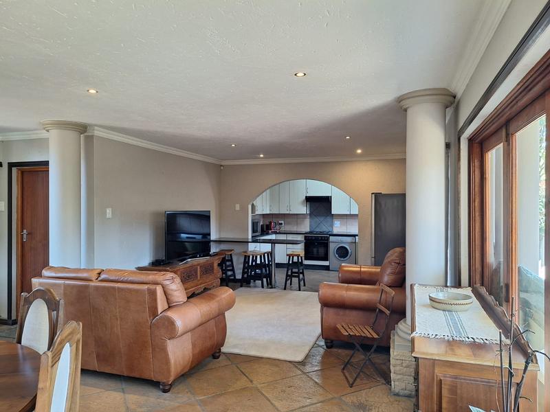 4 Bedroom Property for Sale in Sonneveld Gauteng