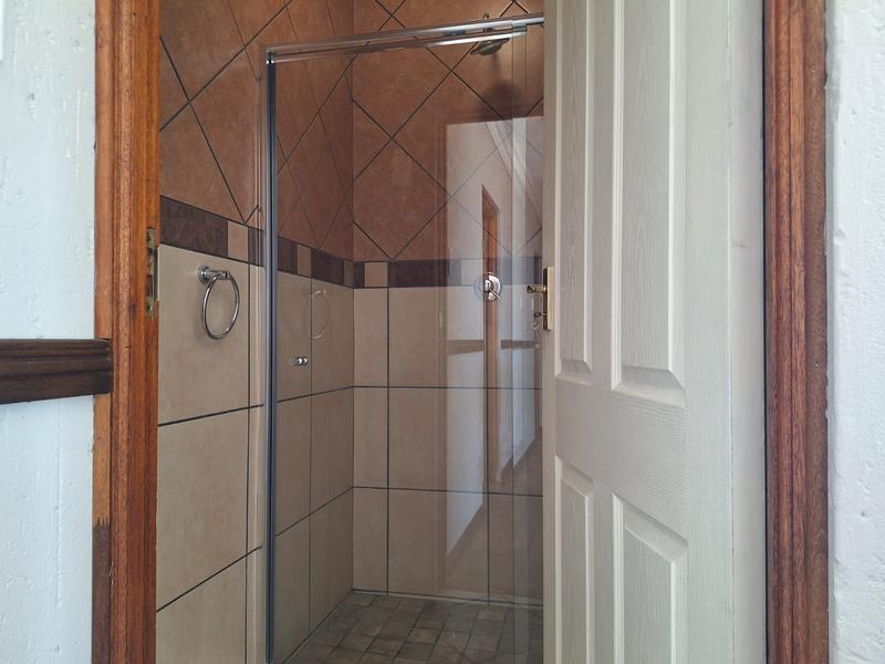 4 Bedroom Property for Sale in Sonneveld Gauteng