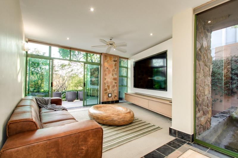 To Let 3 Bedroom Property for Rent in Fourways Gardens Gauteng