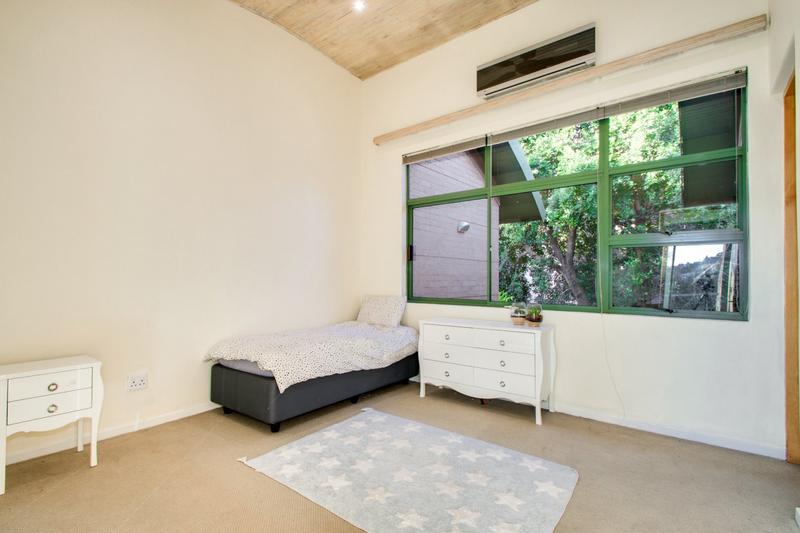 To Let 3 Bedroom Property for Rent in Fourways Gardens Gauteng