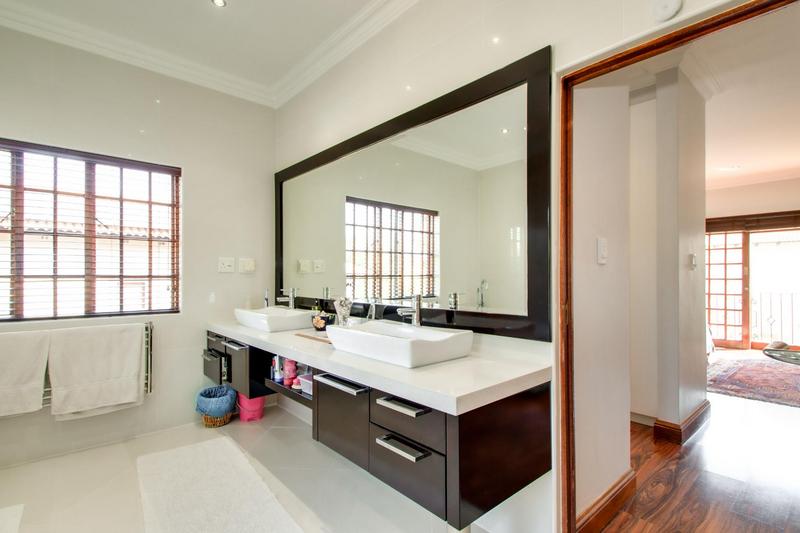 4 Bedroom Property for Sale in Bryanston Gauteng