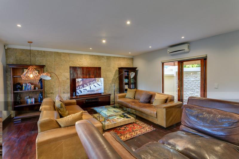 4 Bedroom Property for Sale in Sunninghill Gauteng
