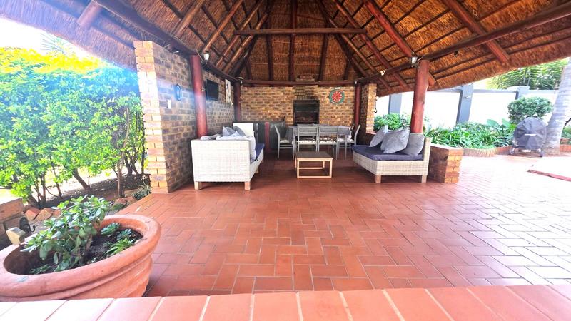 3 Bedroom Property for Sale in Eldoraigne Gauteng