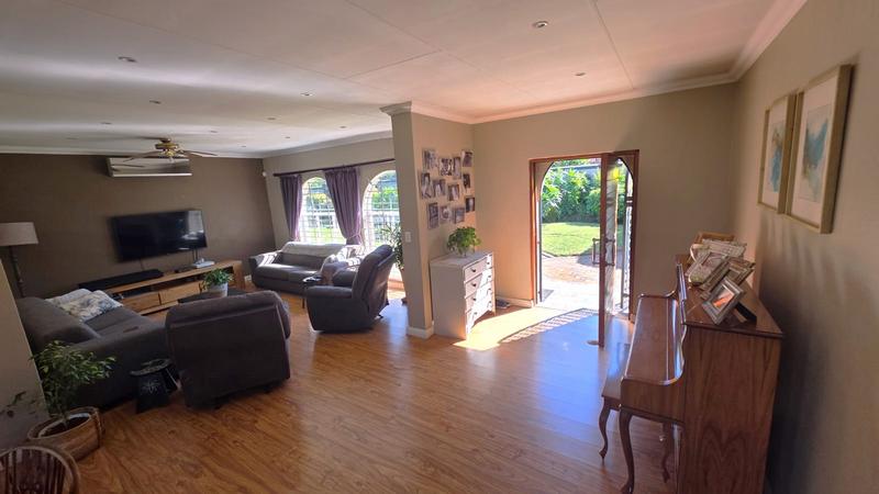 3 Bedroom Property for Sale in Eldoraigne Gauteng