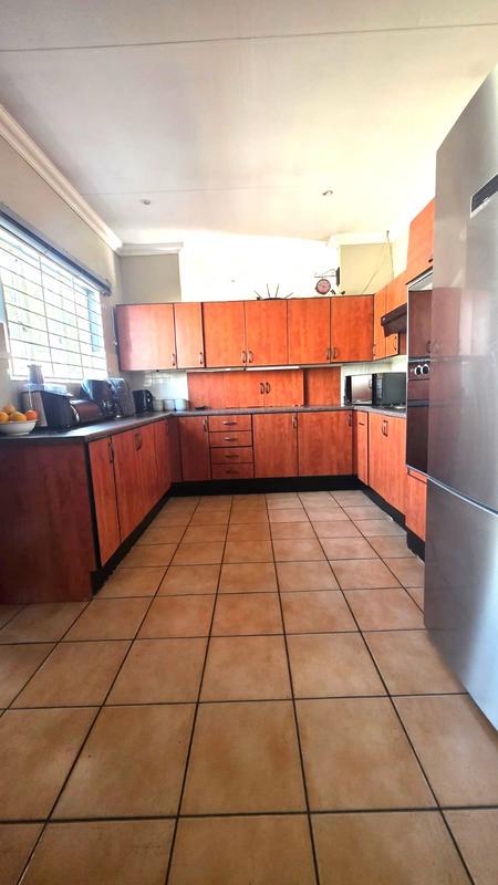 3 Bedroom Property for Sale in Eldoraigne Gauteng