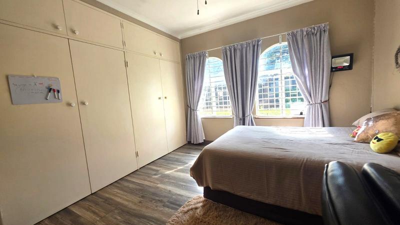 3 Bedroom Property for Sale in Eldoraigne Gauteng