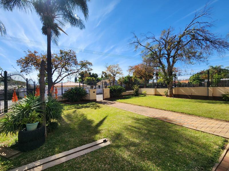 4 Bedroom Property for Sale in Capital Park Gauteng