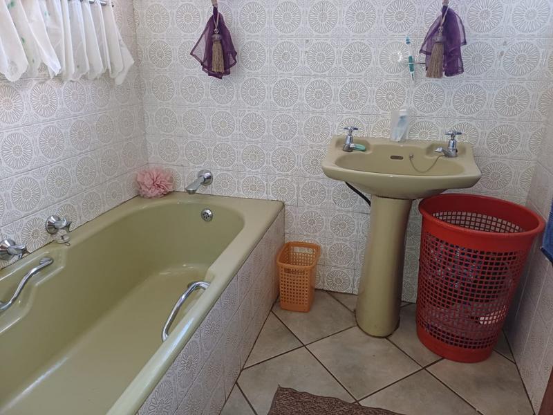 5 Bedroom Property for Sale in Dan Pienaarville Gauteng