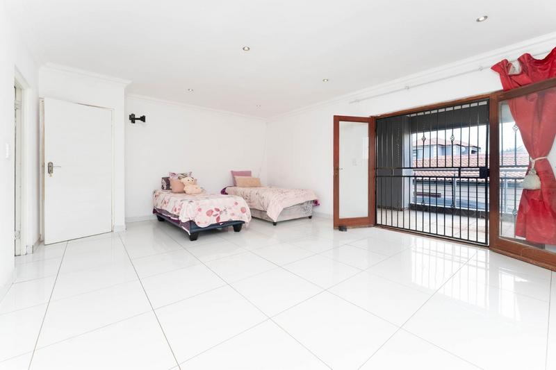 4 Bedroom Property for Sale in Munsieville Gauteng