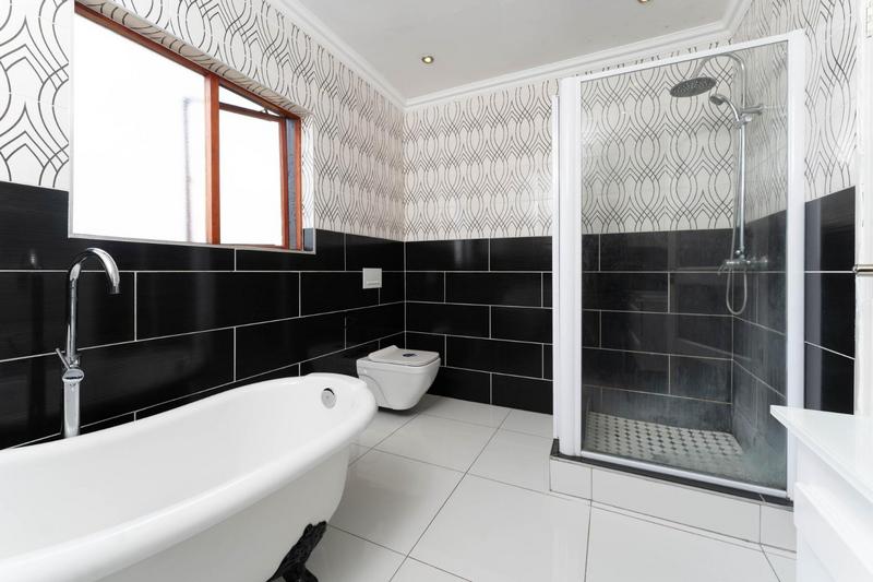 4 Bedroom Property for Sale in Munsieville Gauteng