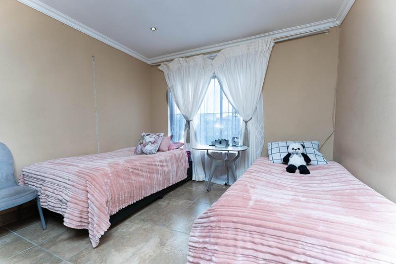 4 Bedroom Property for Sale in Munsieville Gauteng
