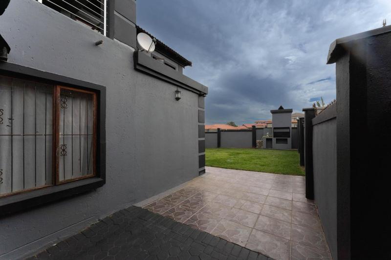 4 Bedroom Property for Sale in Munsieville Gauteng