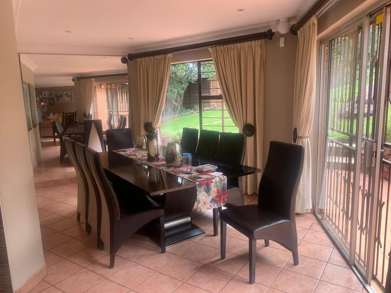 3 Bedroom Property for Sale in Roodekrans Gauteng