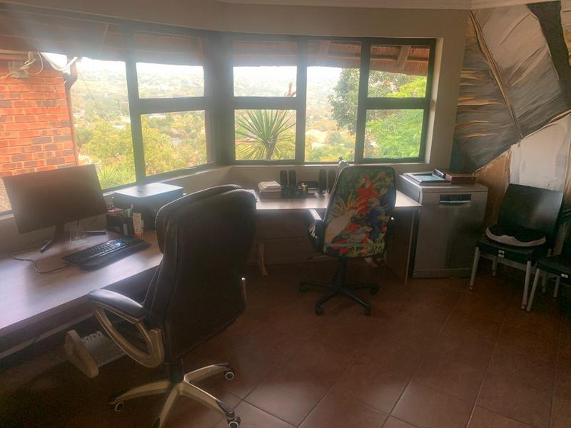 3 Bedroom Property for Sale in Roodekrans Gauteng