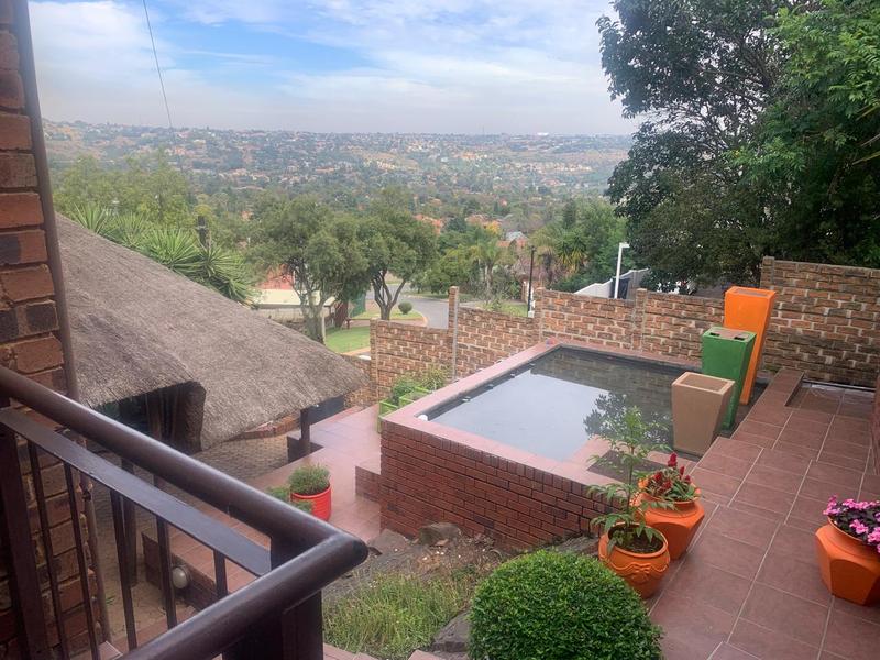 3 Bedroom Property for Sale in Roodekrans Gauteng