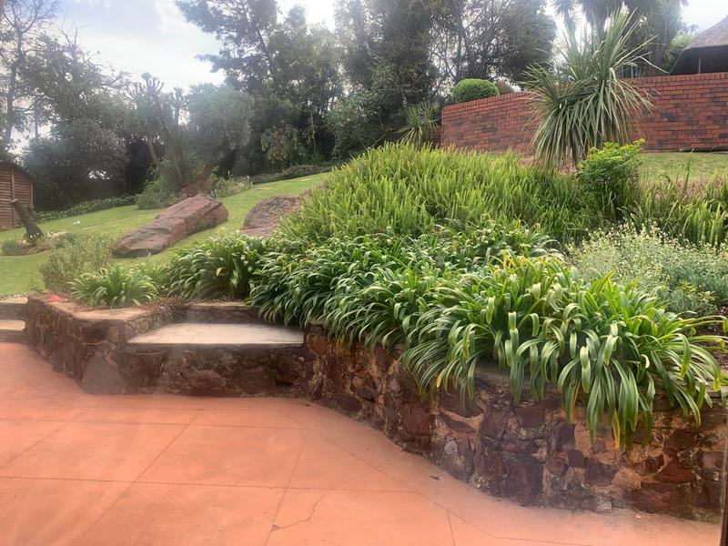 3 Bedroom Property for Sale in Roodekrans Gauteng