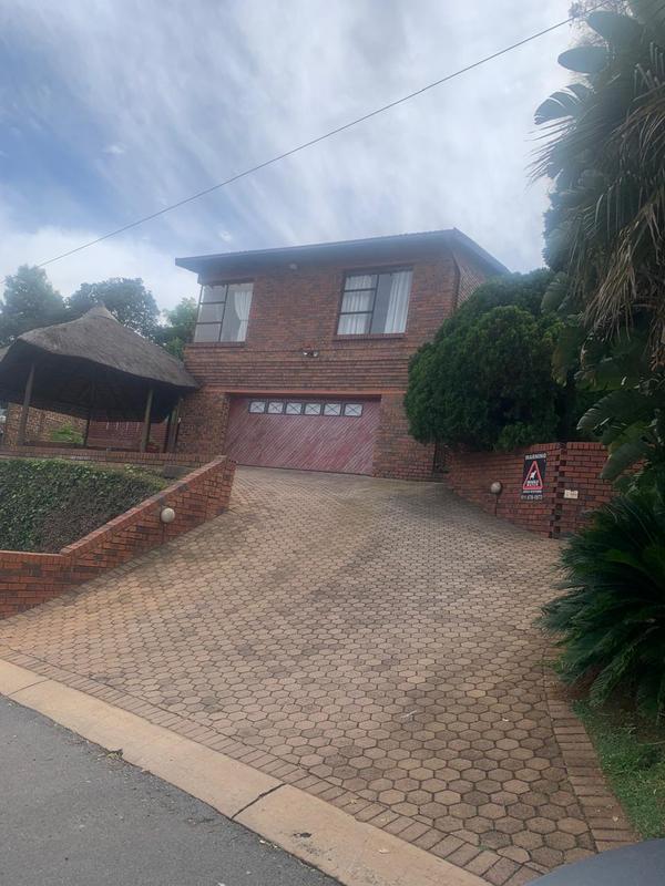 3 Bedroom Property for Sale in Roodekrans Gauteng