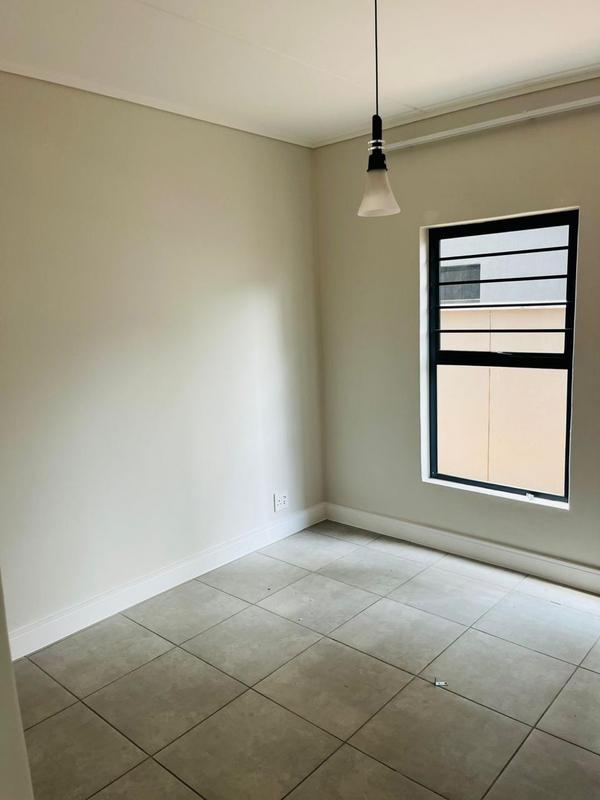 To Let 3 Bedroom Property for Rent in Waterfall Gauteng