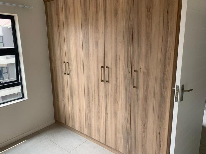 1 Bedroom Property for Sale in Modderfontein Gauteng
