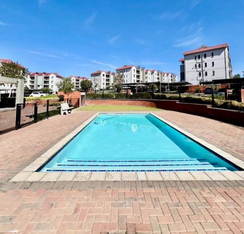 1 Bedroom Property for Sale in Modderfontein Gauteng
