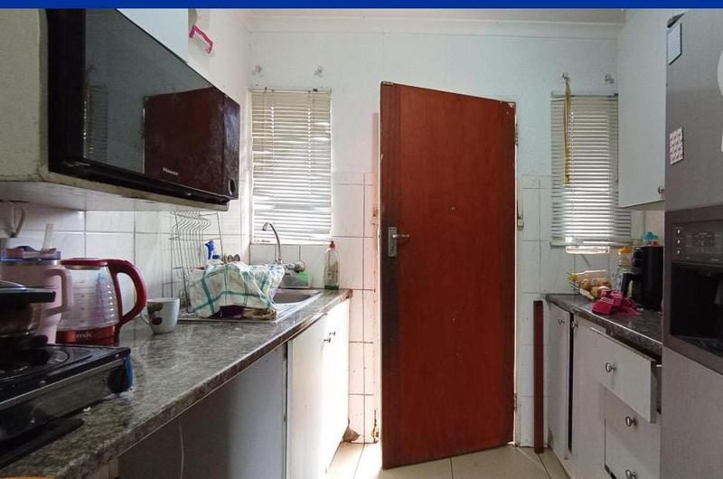 2 Bedroom Property for Sale in Ormonde Gauteng