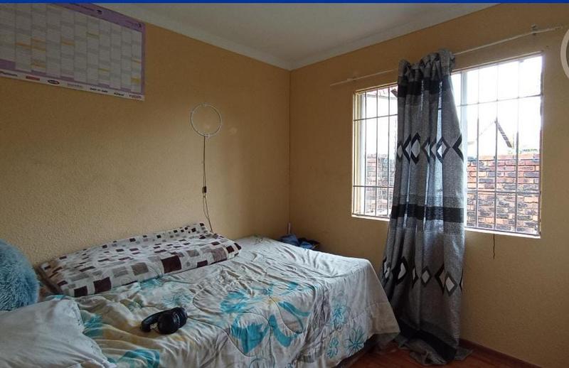 2 Bedroom Property for Sale in Ormonde Gauteng