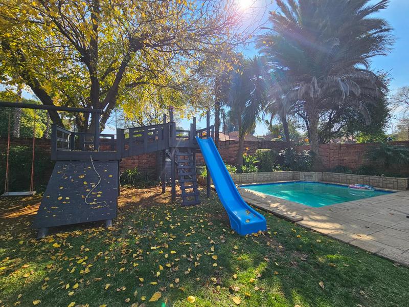 4 Bedroom Property for Sale in Highway Gardens Gauteng