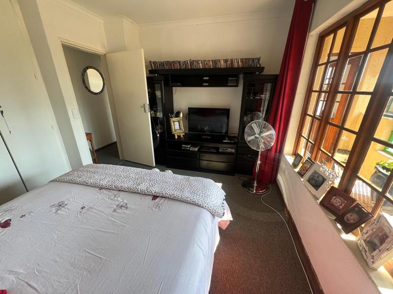 2 Bedroom Property for Sale in Greenhills Gauteng