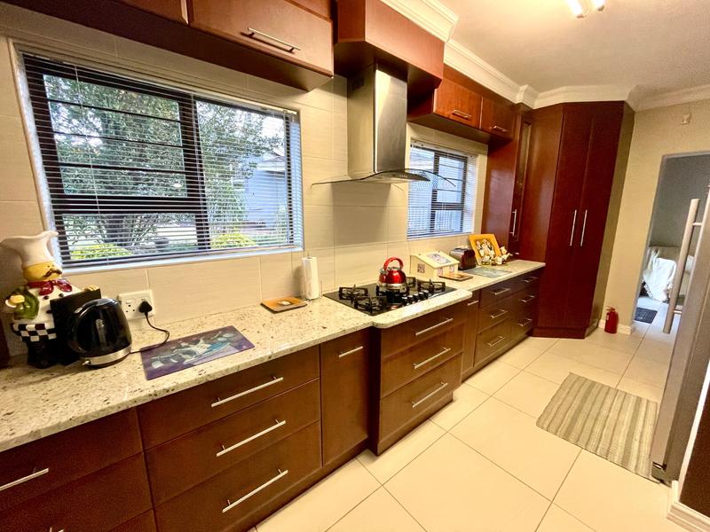 7 Bedroom Property for Sale in Noordheuwel Gauteng