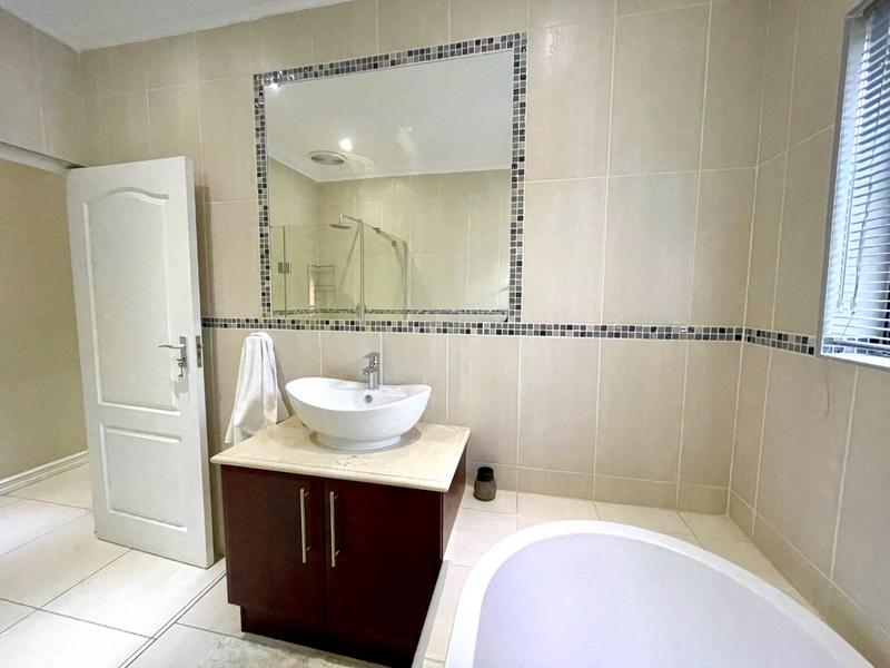 7 Bedroom Property for Sale in Noordheuwel Gauteng