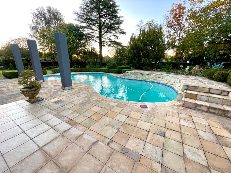 7 Bedroom Property for Sale in Noordheuwel Gauteng