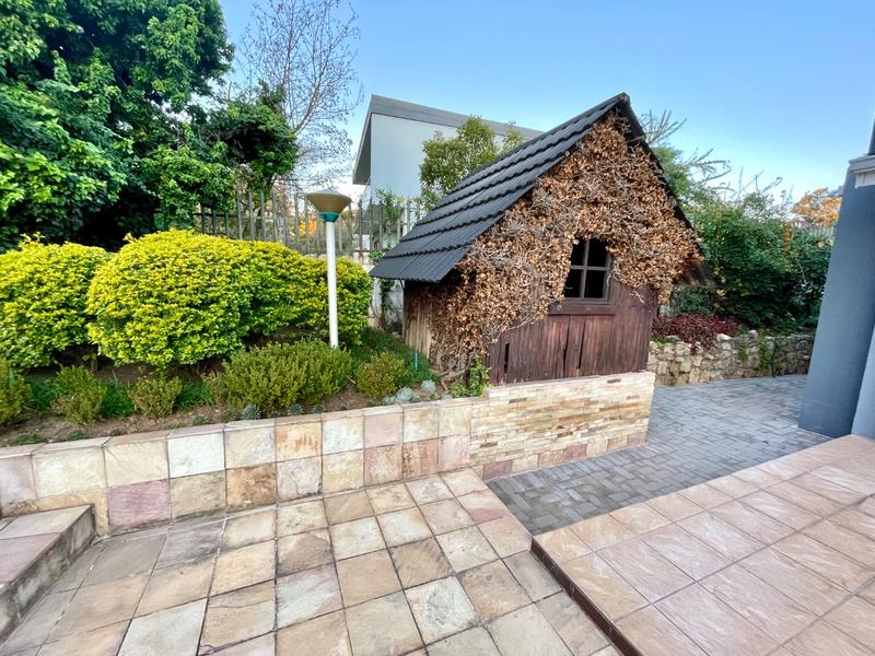 7 Bedroom Property for Sale in Noordheuwel Gauteng
