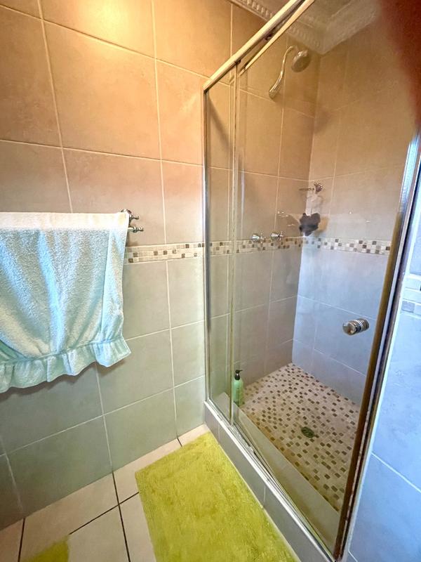 7 Bedroom Property for Sale in Noordheuwel Gauteng
