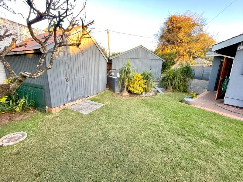 7 Bedroom Property for Sale in Noordheuwel Gauteng
