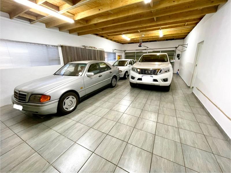 7 Bedroom Property for Sale in Noordheuwel Gauteng