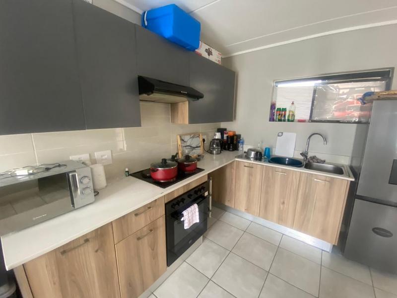 To Let 1 Bedroom Property for Rent in Linbro Park Gauteng